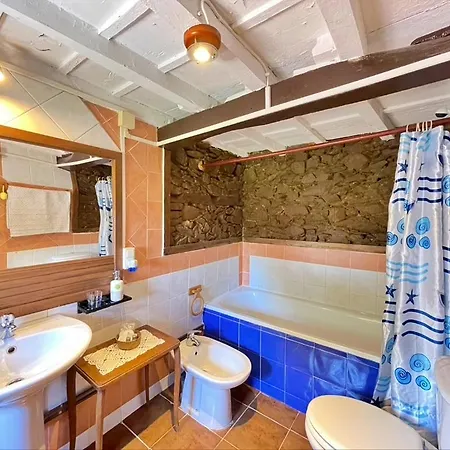 La Asturxana * Malleza